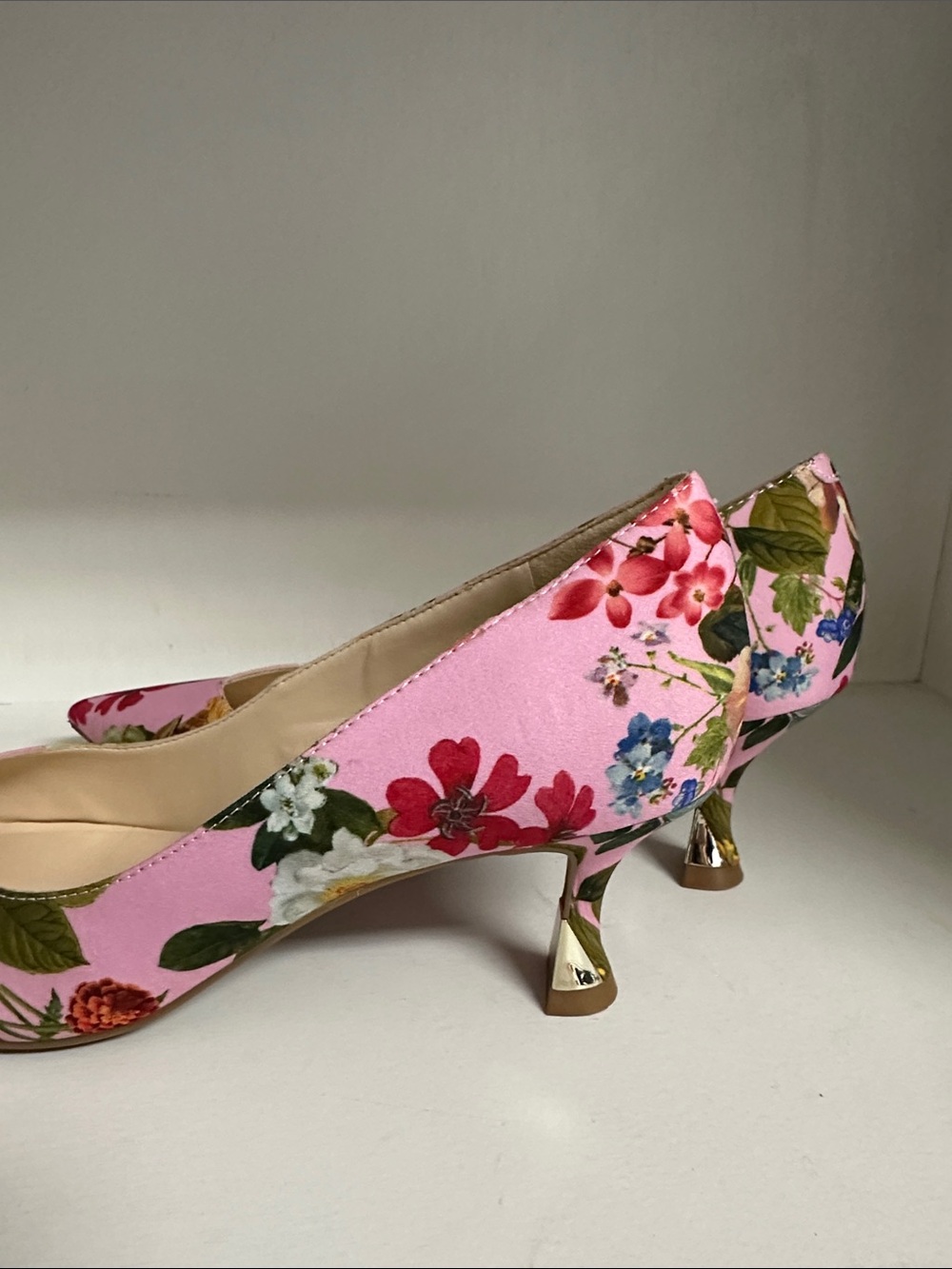 Nine West Pink Floral Pointed-Toe Heels - Picture 7 of 9